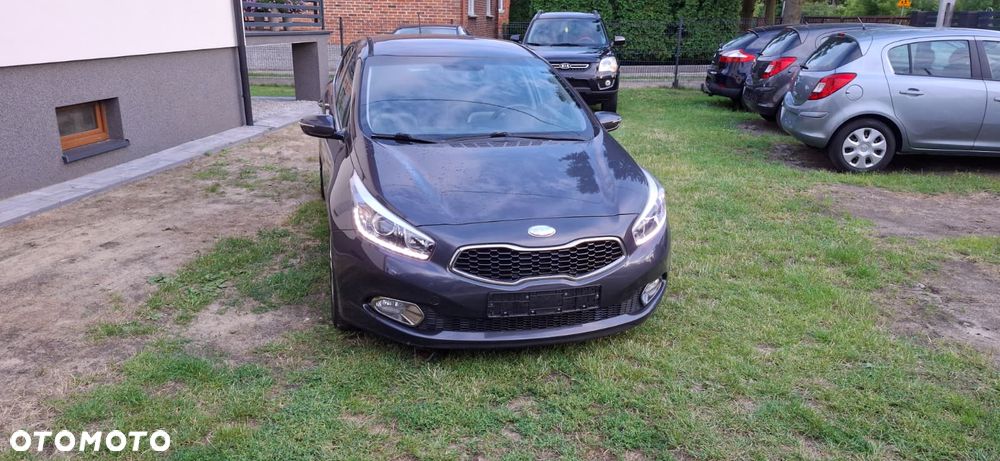 Kia Ceed - 3