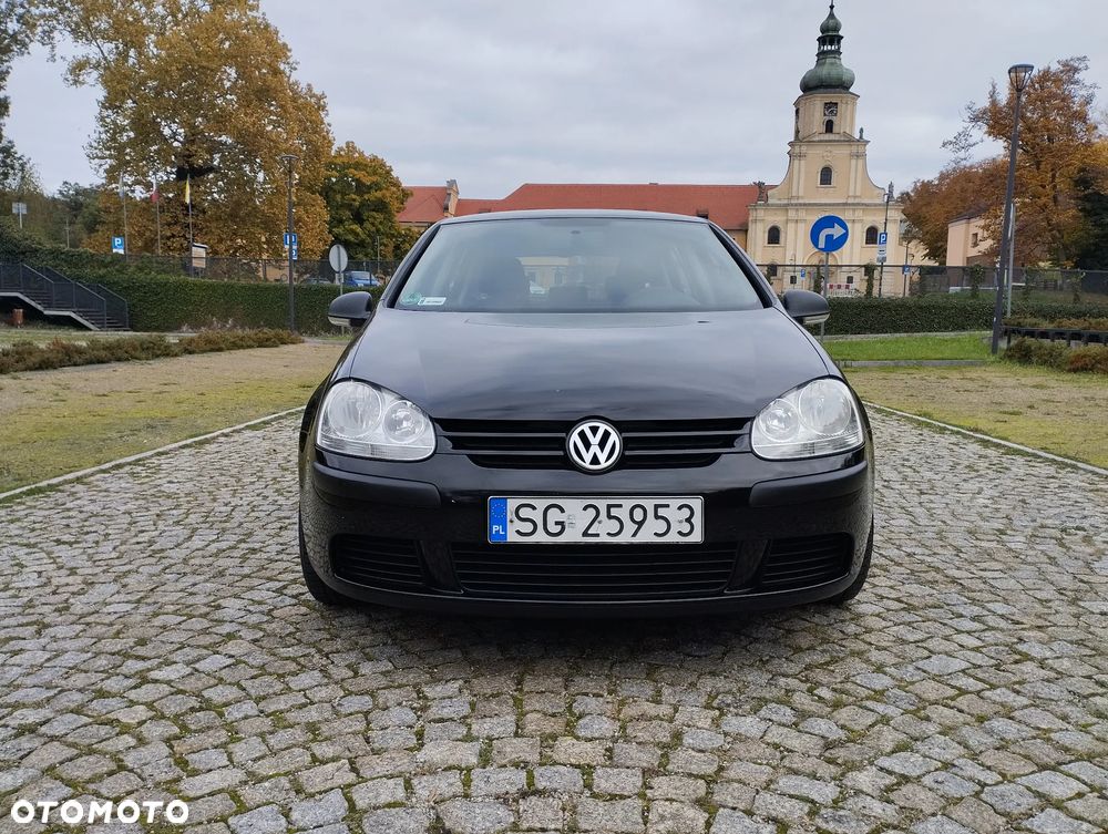 Volkswagen Golf V 1.9 TDI Comfortline - 4