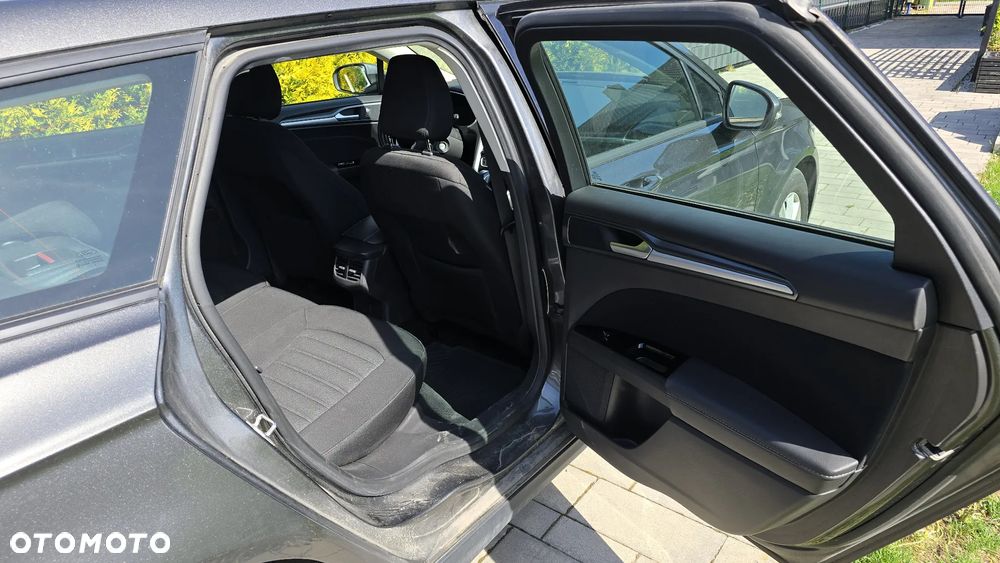 Ford Mondeo 2.0 TDCi Edition PowerShift - 14