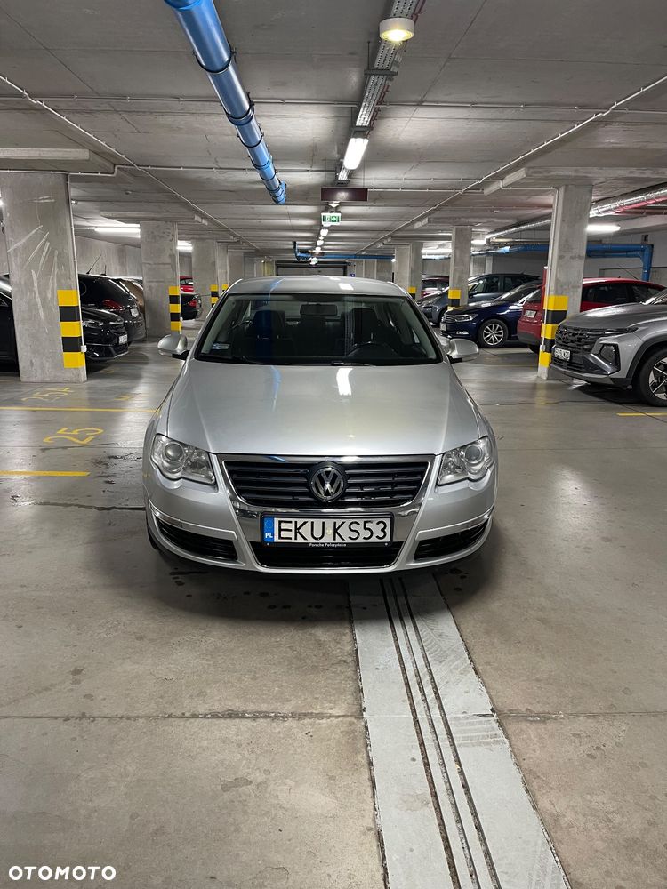 Volkswagen Passat 2.0 TDI Comfortline - 2