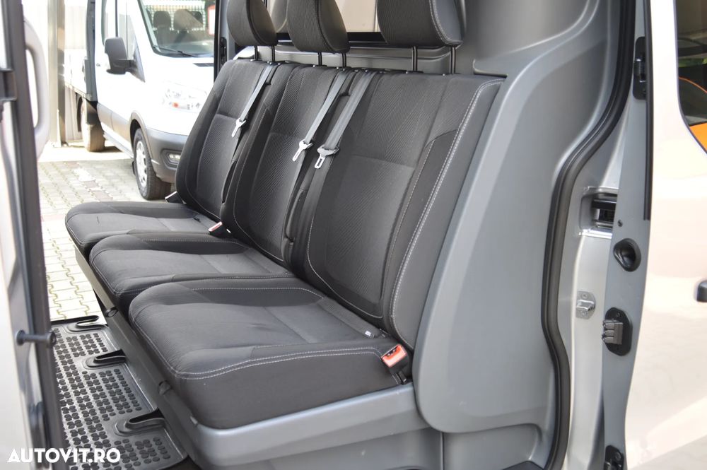 Renault Trafic 2.0 Blue dCi 120 Furgon Cabina Dubla L2H1 Authentique - 15