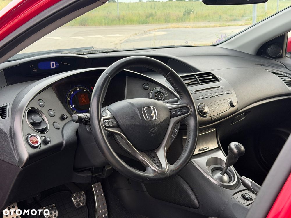 Honda Civic 1.8 Comfort - 8