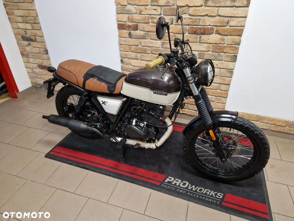 Brixton Cromwell - 10