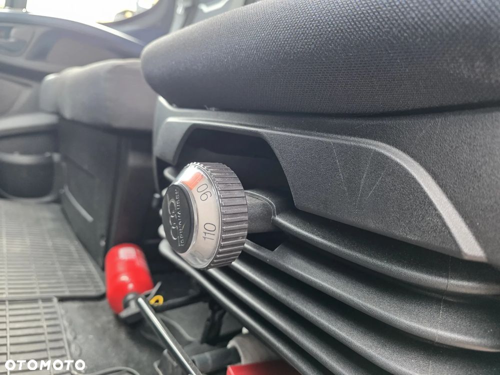 Iveco 35S18A8V L3H2 Automat Średniak Furgon Blaszak Silnik 3L 180KM Krajowy Ledy - 7