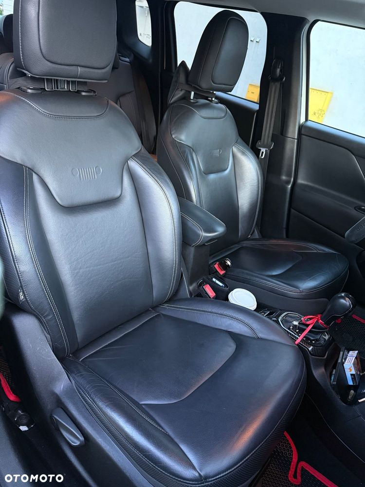 Jeep Renegade - 11