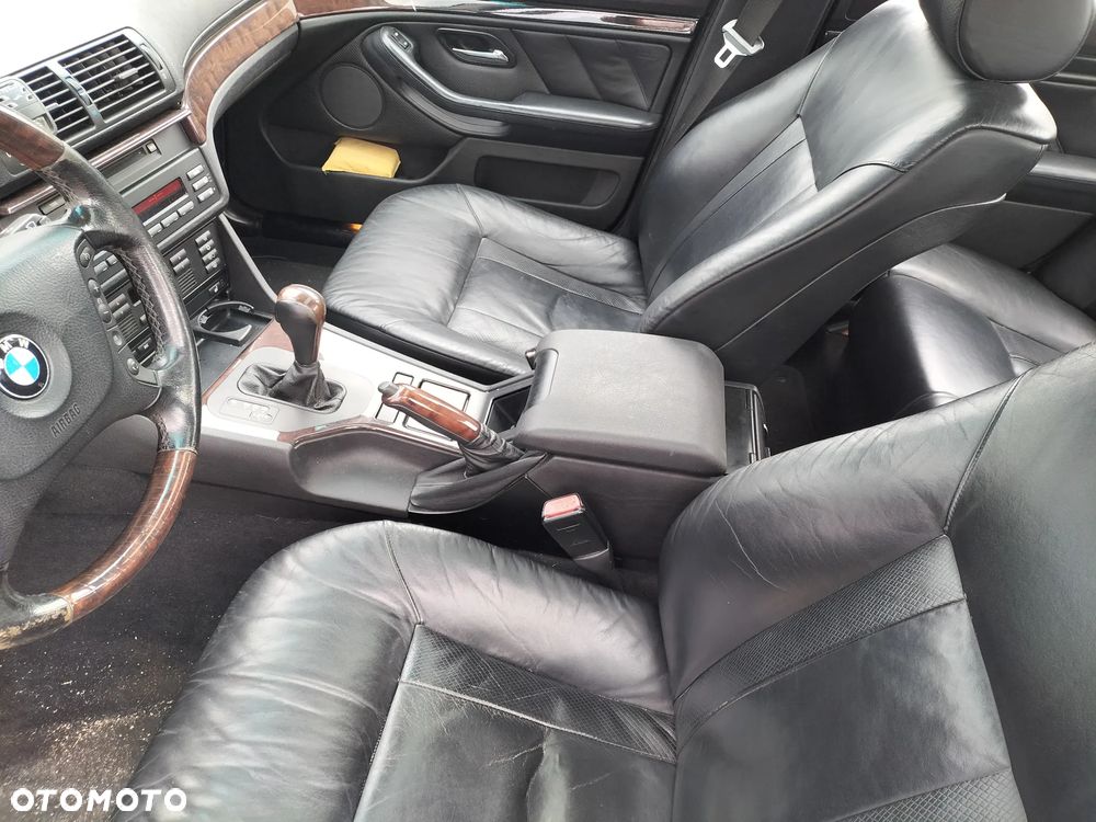 BMW 5 E39 LIFT 525 M57  KOMPLETNY DRZWI PRZÓD TYŁ MASKA BŁOTNIK LAMPA PAS PRZEDNI KLAPA SZYBA LUSTERKO SILNIK SKRZYNIA CAŁY NA CZĘŚCI - 7
