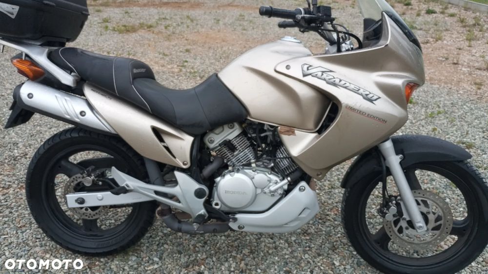 Honda Varadero - 19