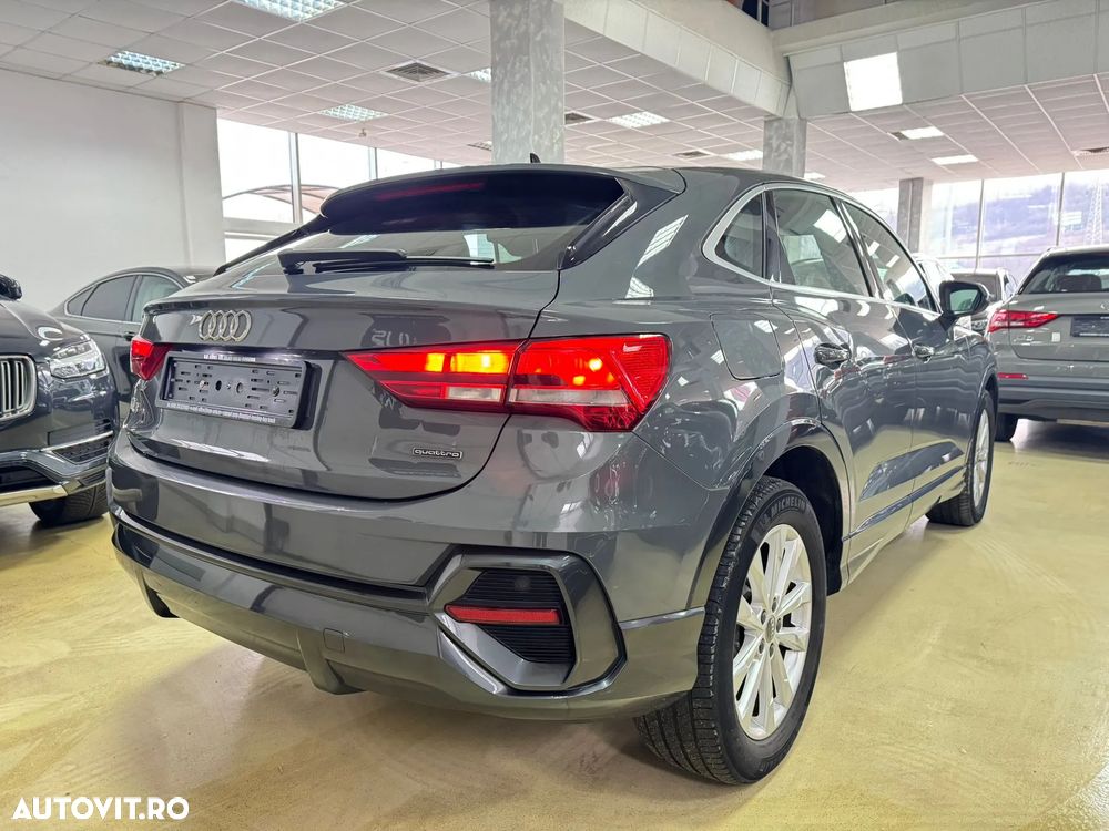 Audi Q3 2.0 TDI Quattro S tronic sport - 9