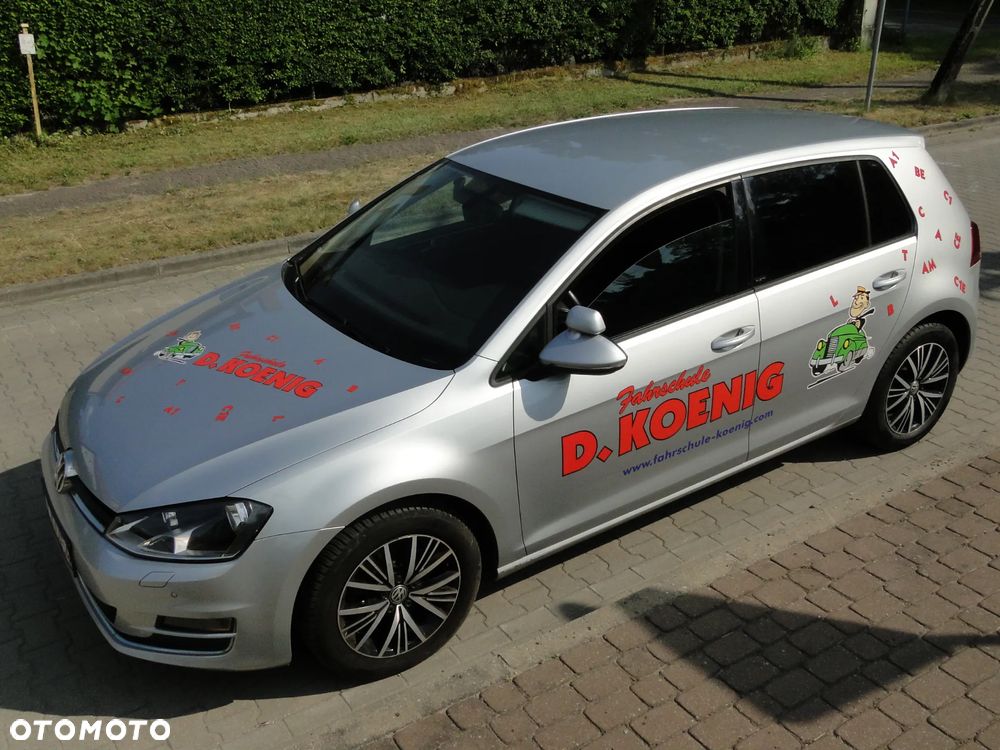Volkswagen Golf 1.6 TDI BlueMotion Technology Allstar - 18