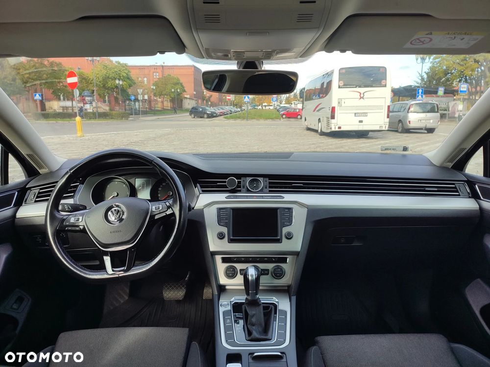 Volkswagen Passat 2.0 TDI BMT Comfortline DSG - 14