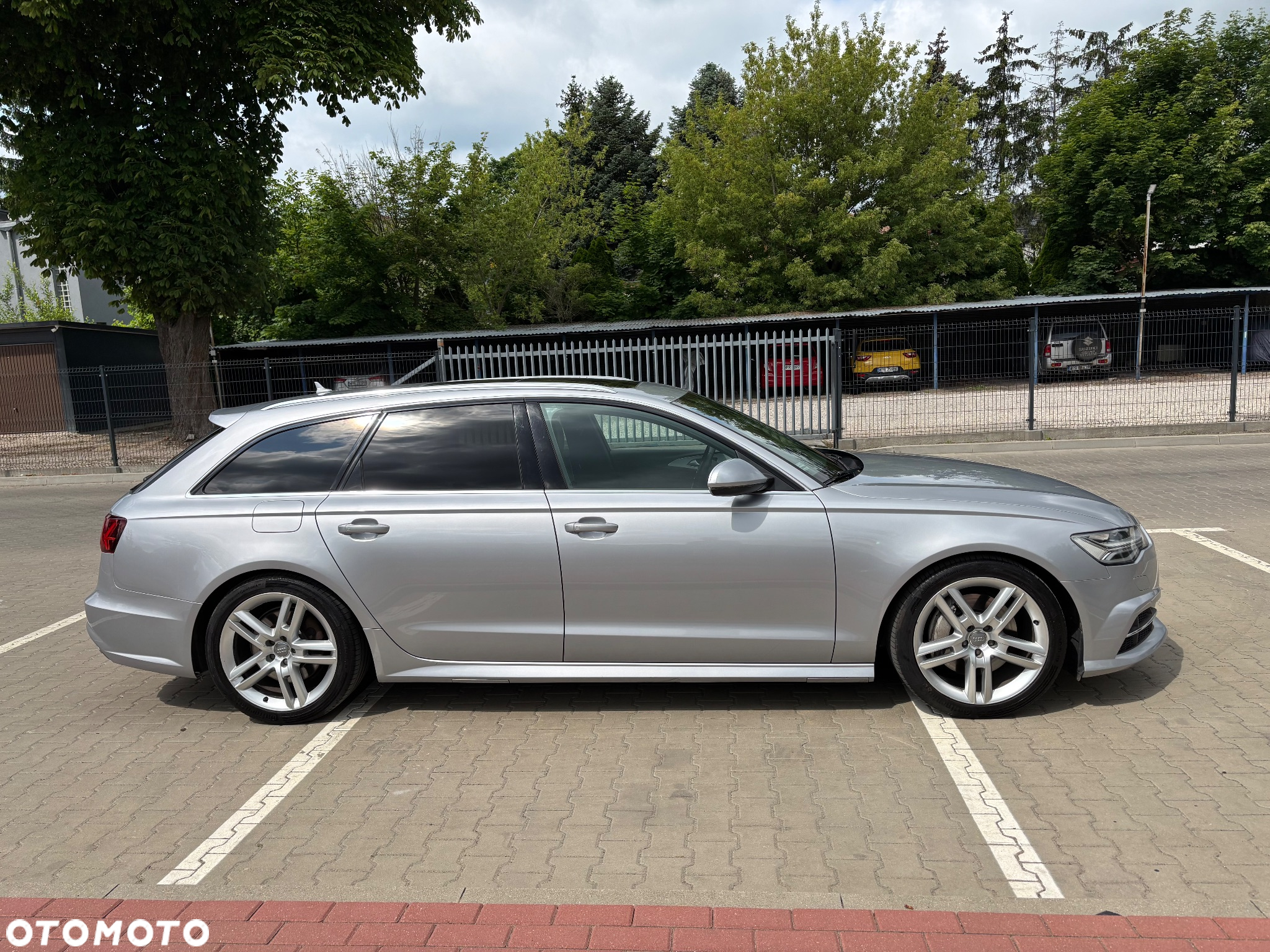 Audi A6 - 12