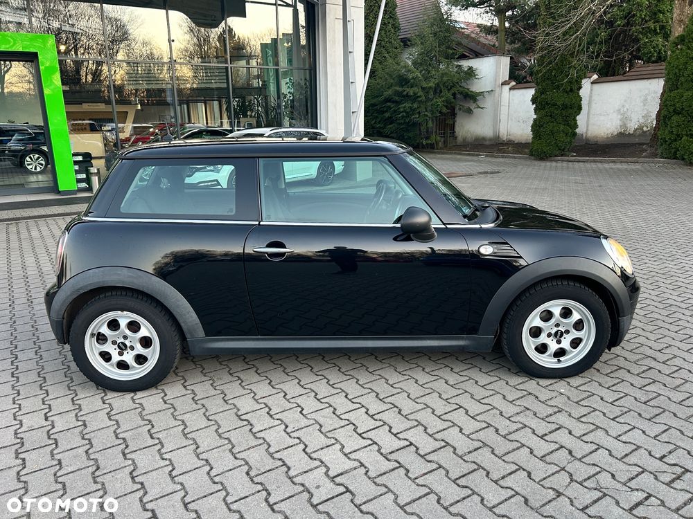 MINI ONE Standard - 2