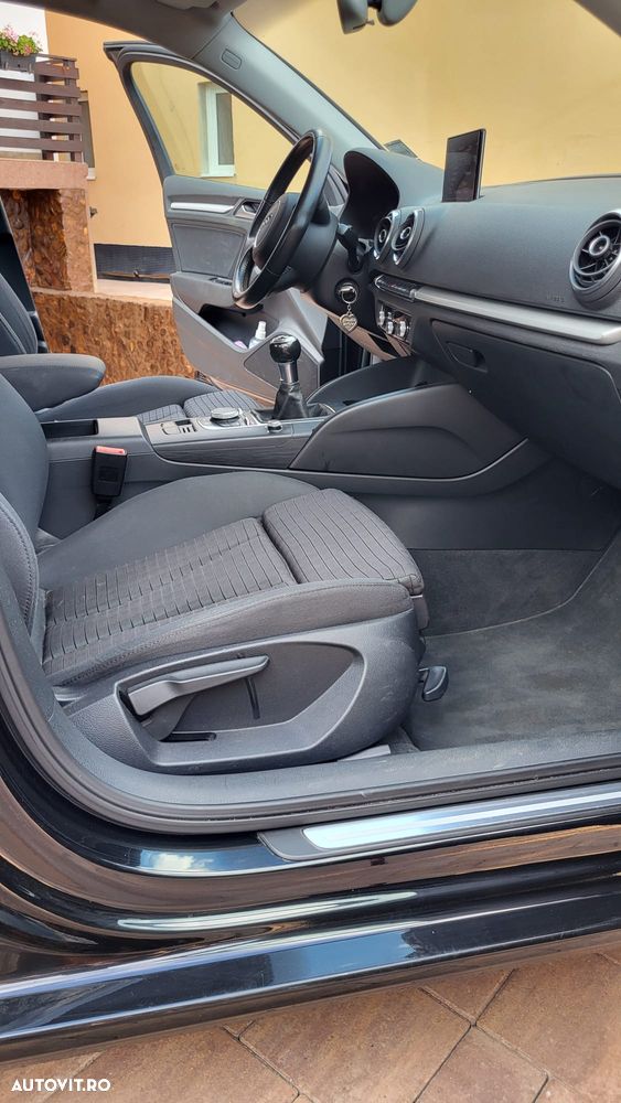Audi A3 2.0 TDI Ambiente - 19