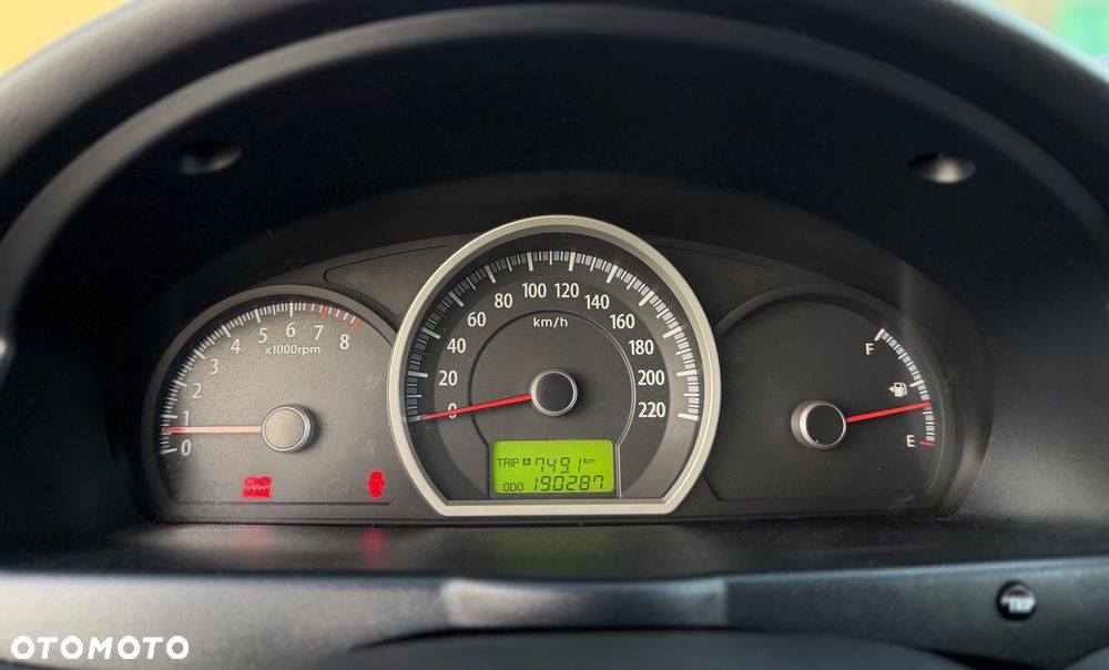 Kia Sportage 2.0 Tour 2WD - 26