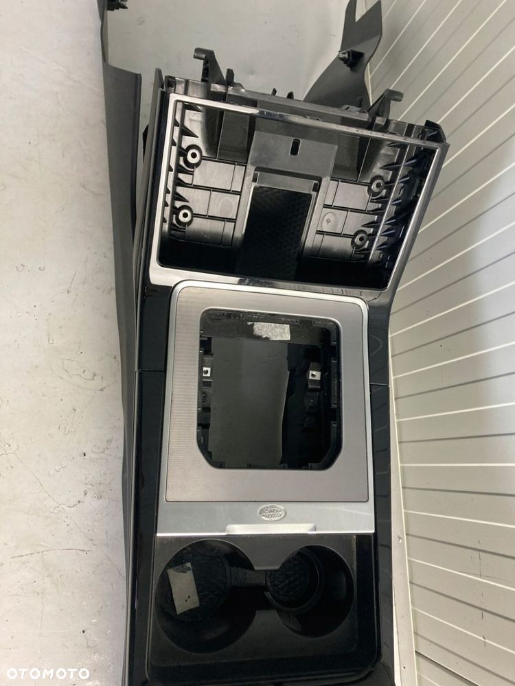 RANGE ROVER EVOQUE II L551 TUNEL PANEL DEKOR - 5