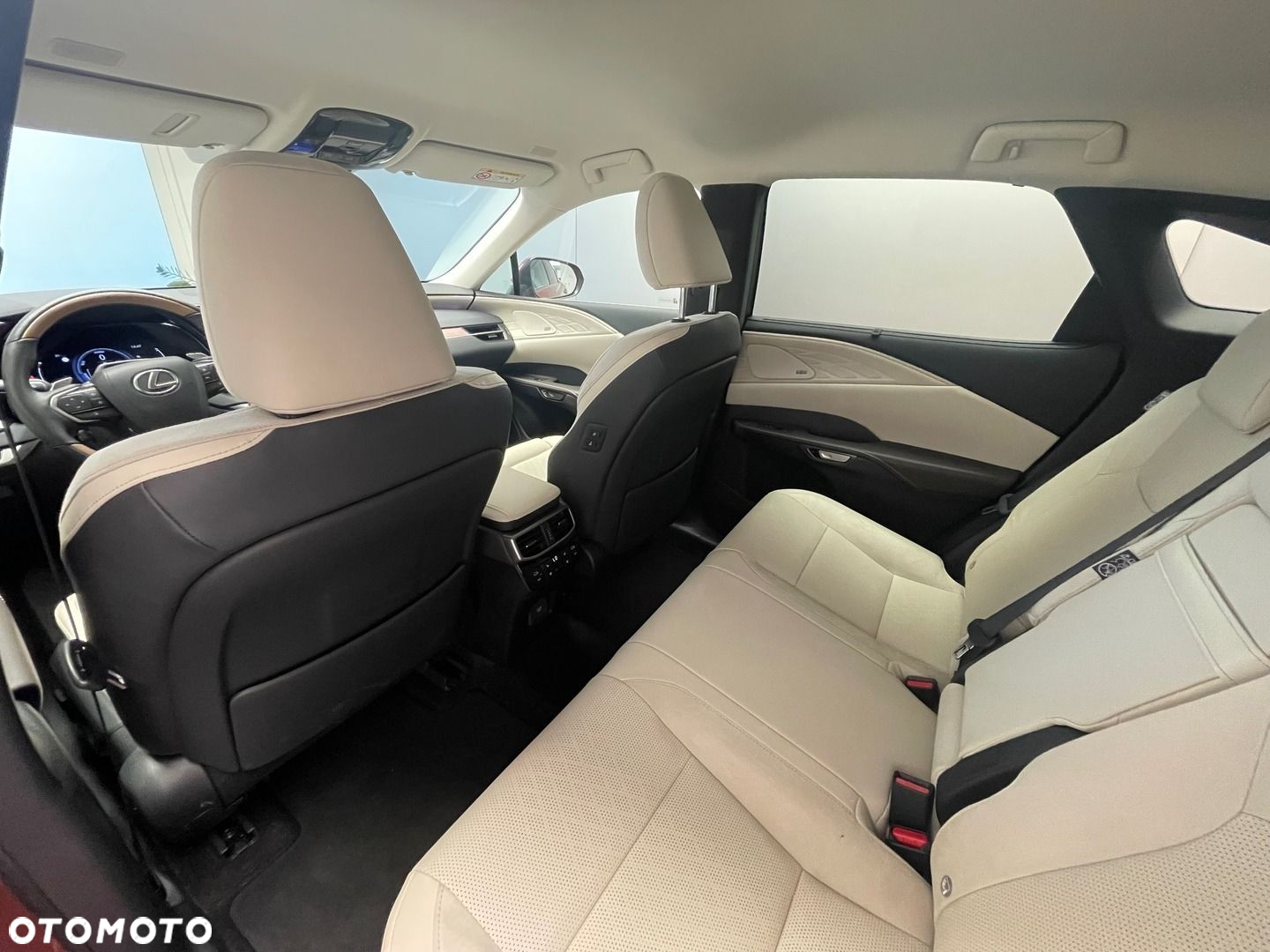 Lexus RX - 7