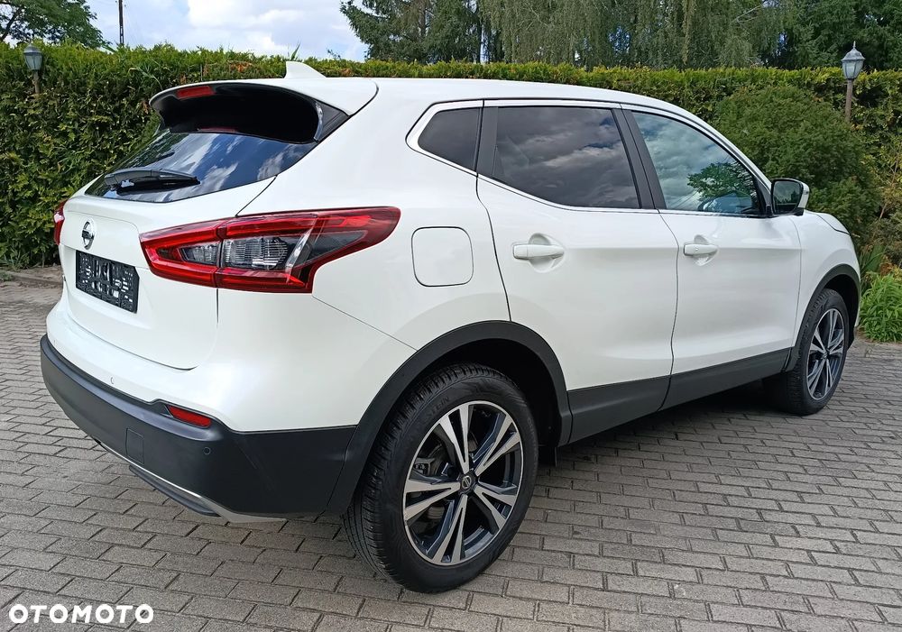 Nissan Qashqai 1.2 DIG-T N-Connecta - 18
