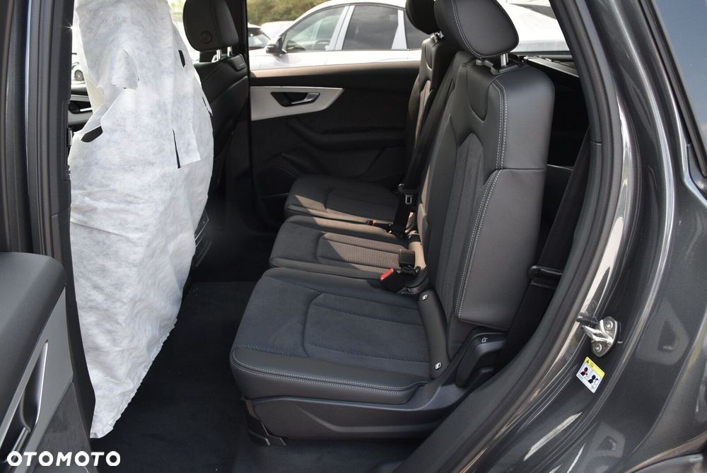 Audi Q7 - 10