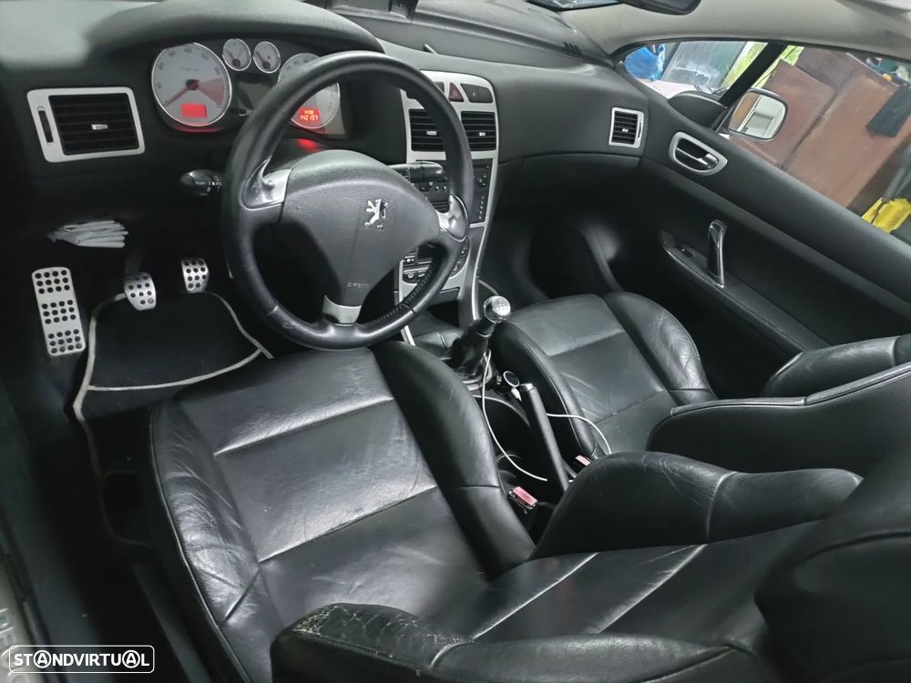 Peugeot 307 CC 2.0 Dynamique - 17