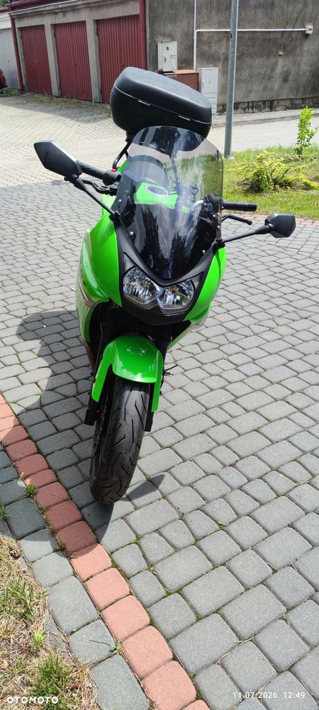 Kawasaki ER - 2