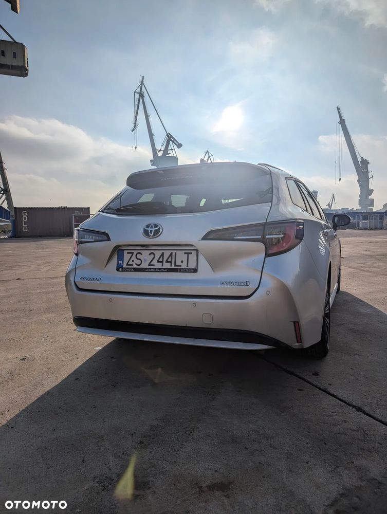 Toyota Corolla 1.8 Hybrid Comfort - 4