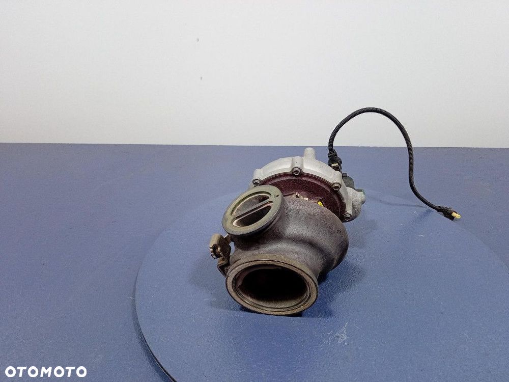 BMW X6 G05 G06 G07 4.4 V8 530KM TURBOSPRĘŻARKA TURBO 8681198 - 2
