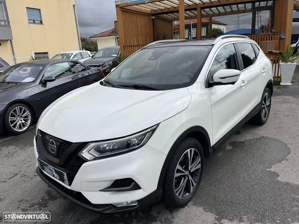 Nissan Qashqai 1.5 dCi N-Connecta 18 - 45