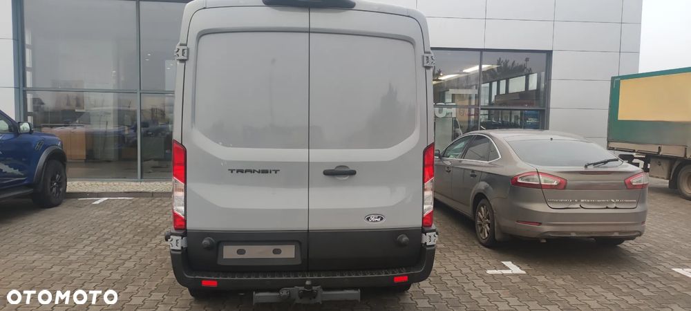 Ford Tranit - 5