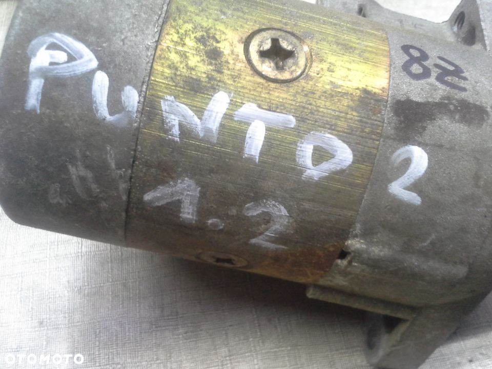 Fiat Punto II 1.2 rozrusznik - 2