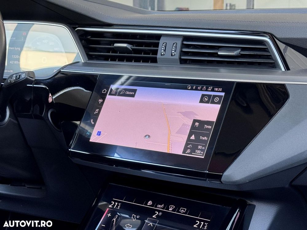 Audi e-tron - 13