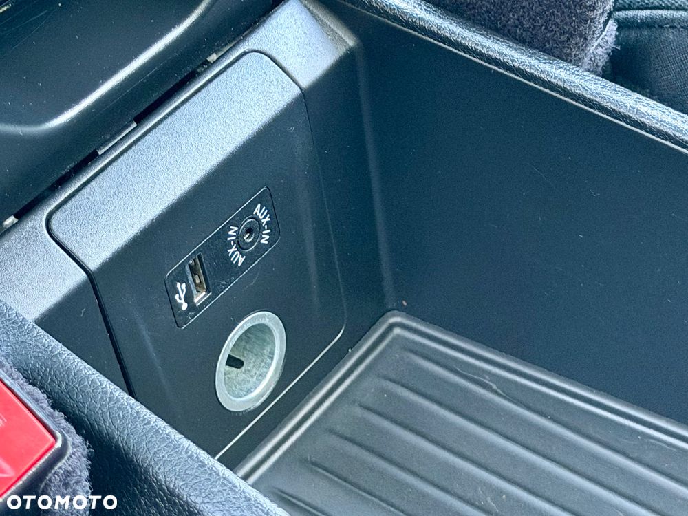 BMW Seria 2 218i Advantage - 36
