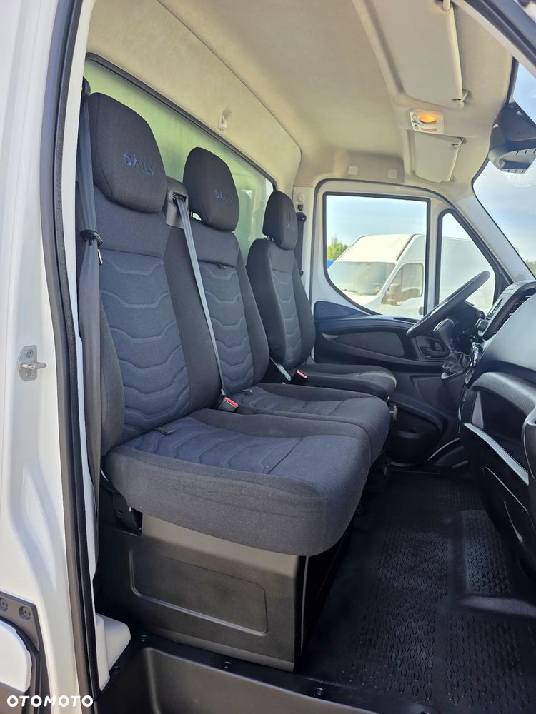 Iveco IVECO 35-160 2.3 HPI 160 KONNY KONTENER 4.2 M WINDA KLIMA WEBASTO 8 BIEGOWY HIMATIC - 20