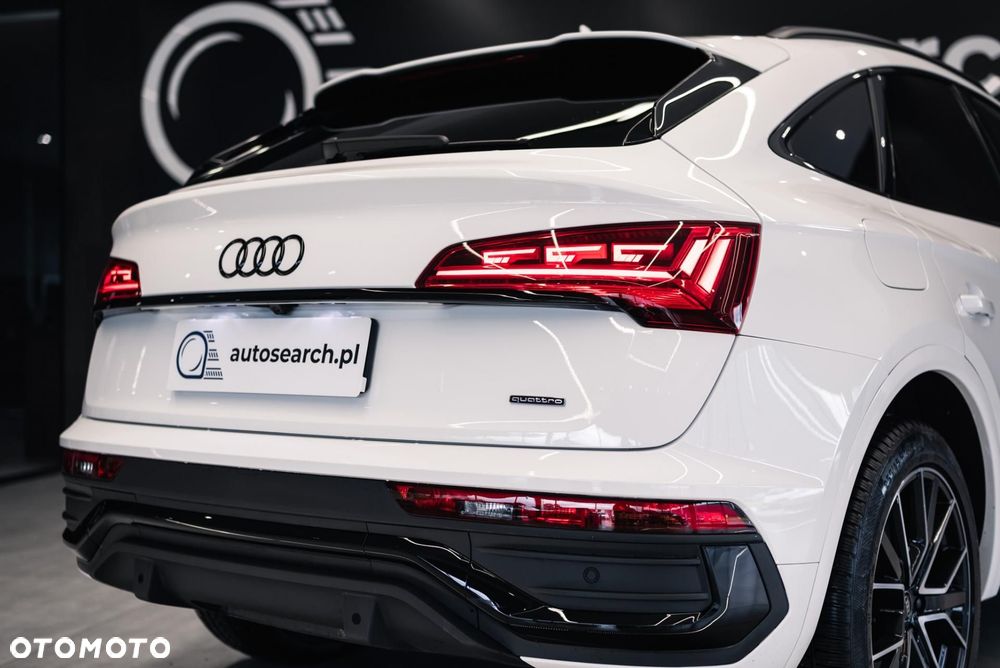 Audi Q5 Sportback - 41