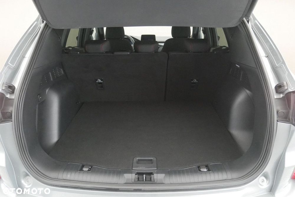 Ford Kuga - 16