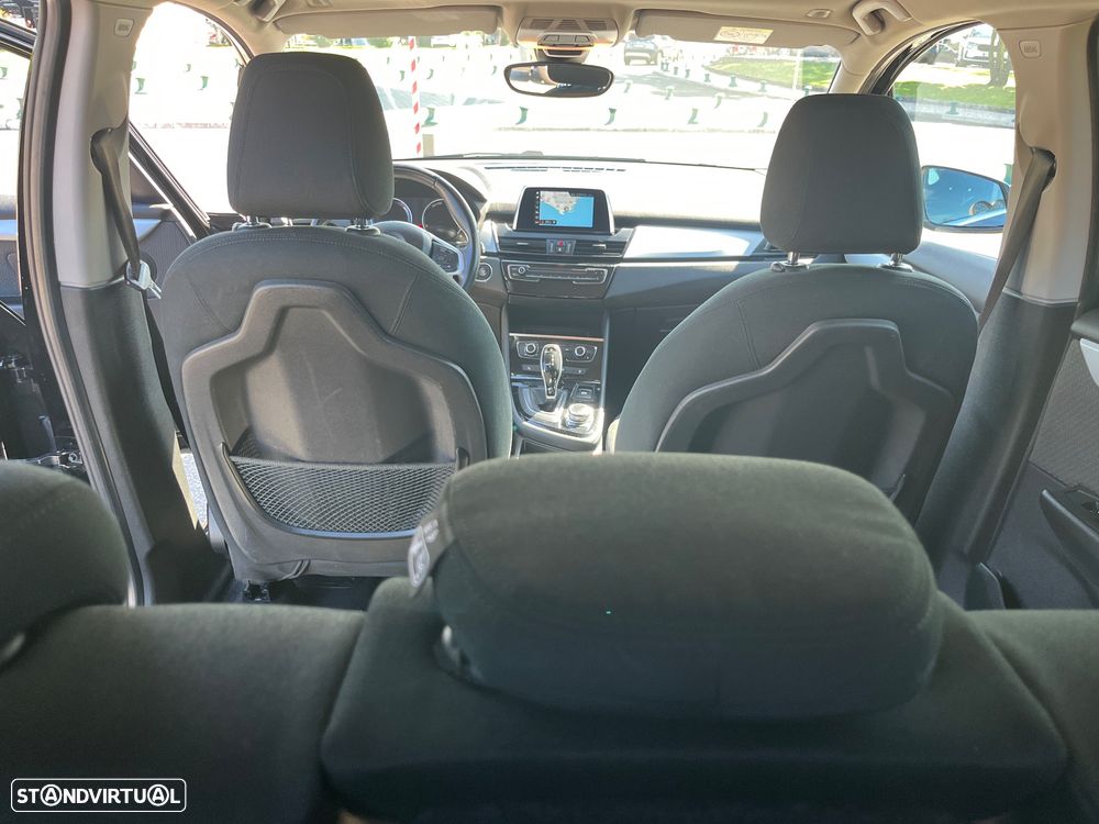BMW 216 Active Tourer d Line Sport Auto - 11