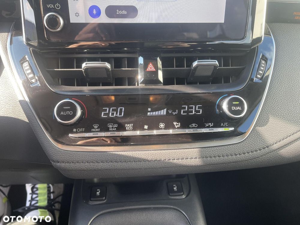 Toyota Corolla - 18