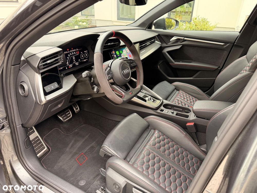 Audi RS3 Sportback - 13