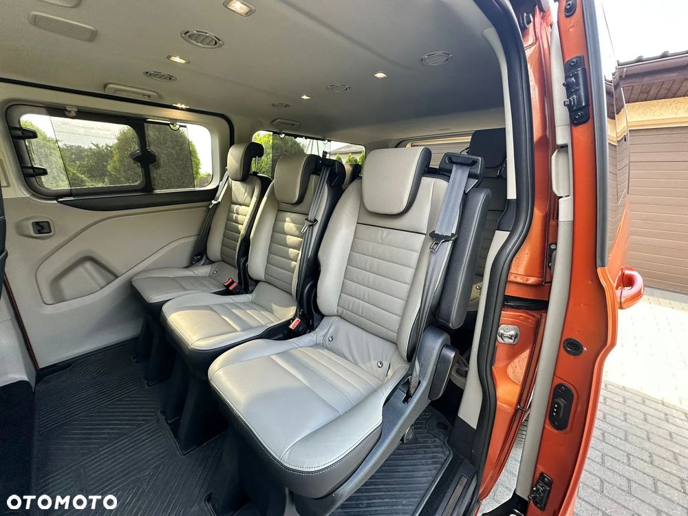 Ford Tourneo Custom 2.0 EcoBlue L2 Titanium X SelectShift - 13