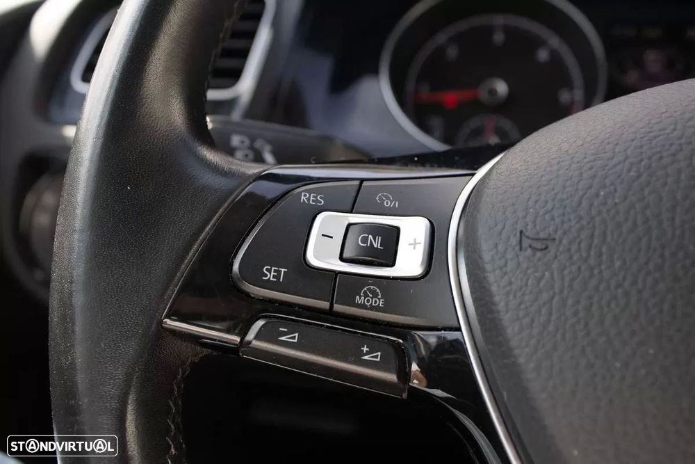 VW Golf Variant 1.6 TDi Highline - 25