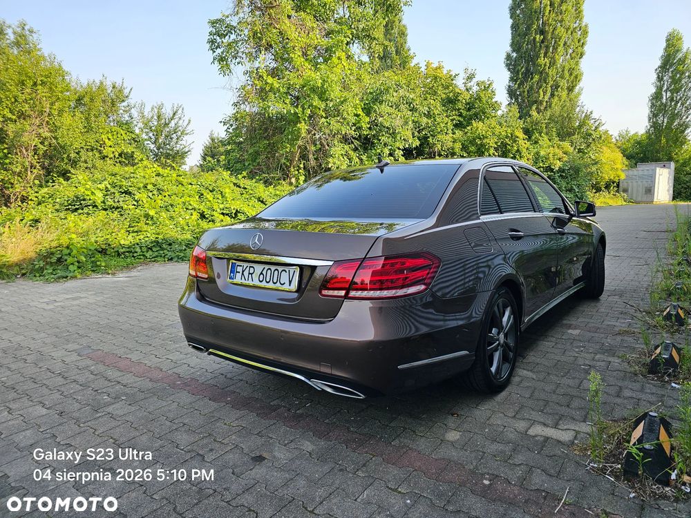 Mercedes-Benz Klasa E 200 7G-TRONIC Elegance - 4