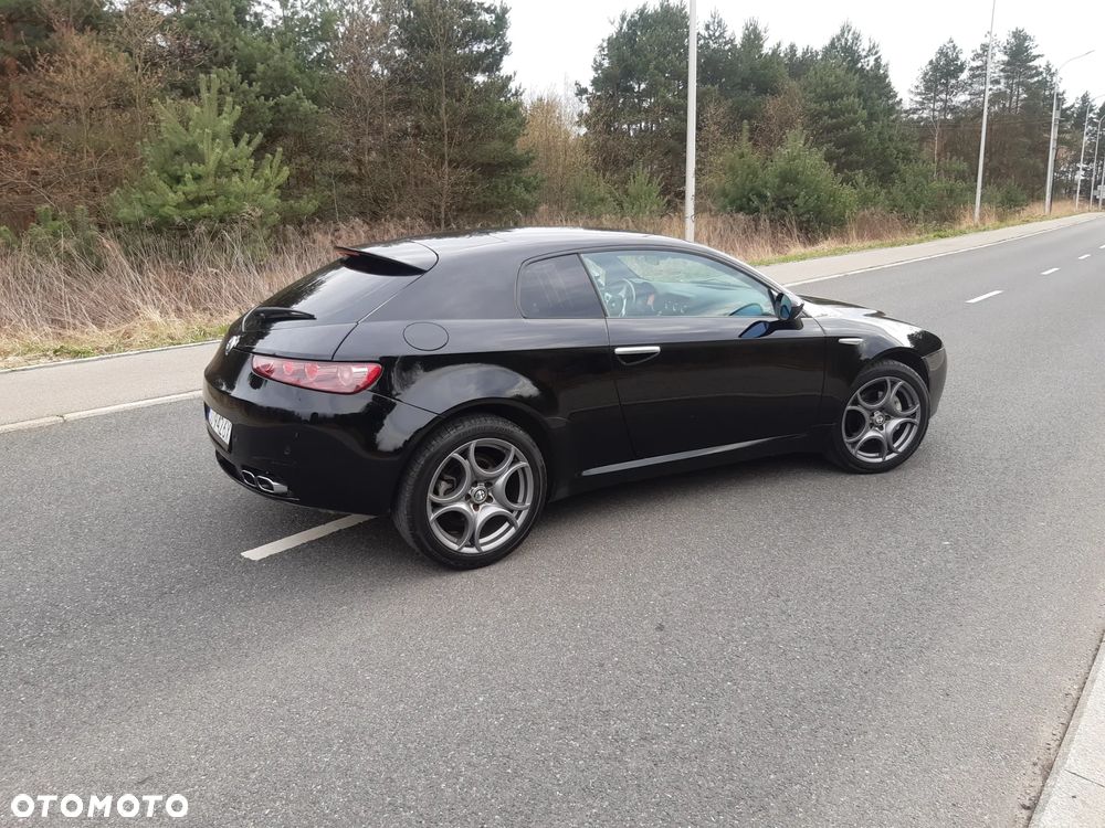 Alfa Romeo Brera - 4