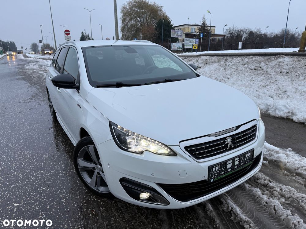Peugeot 308 - 4