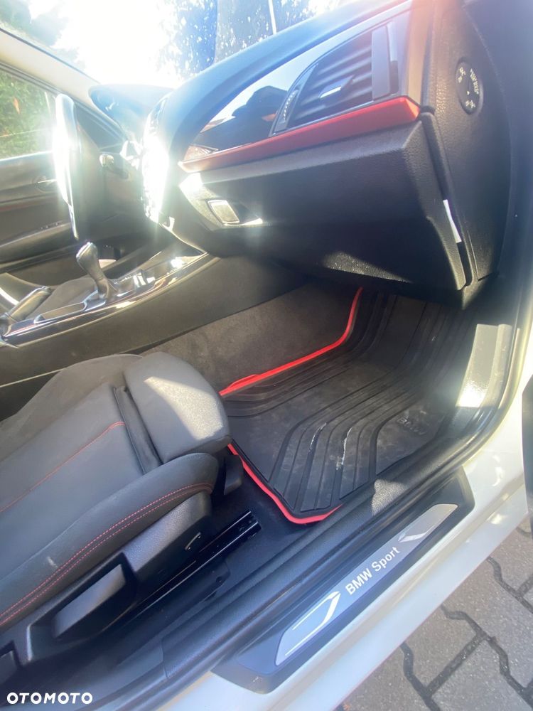 BMW Seria 1 116i Sport Line - 10