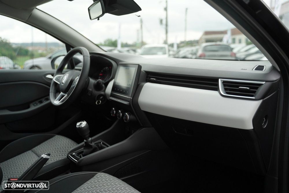 Renault Clio 1.0 TCe Evolution Bi-Fuel - 29