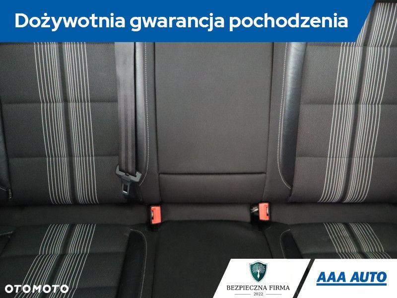 Volkswagen Golf Variant - 12