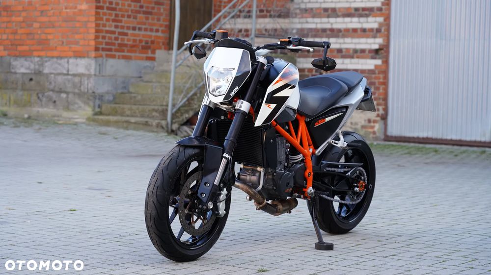 KTM Duke