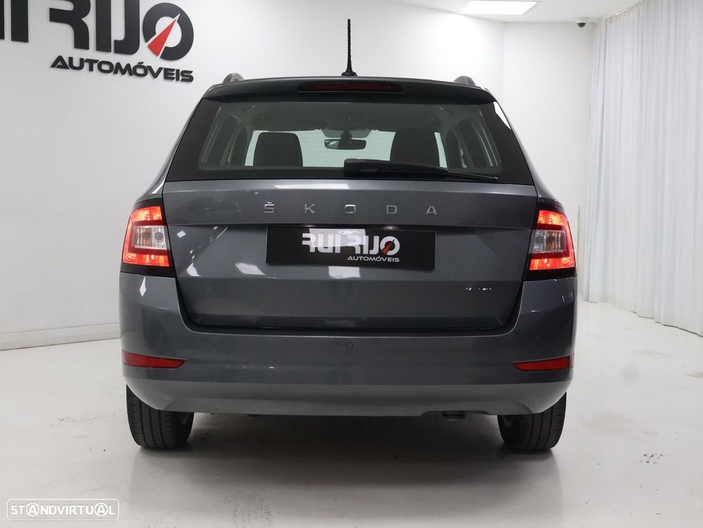 Skoda Fabia Break 1.0 TSI Ambition - 27