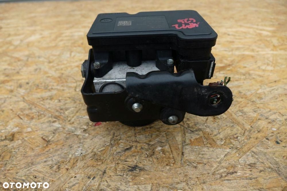 POMPA ABS STEROWNIK JEEP GRAND CHEROKEE WK 3.7 00008946C100 - 3