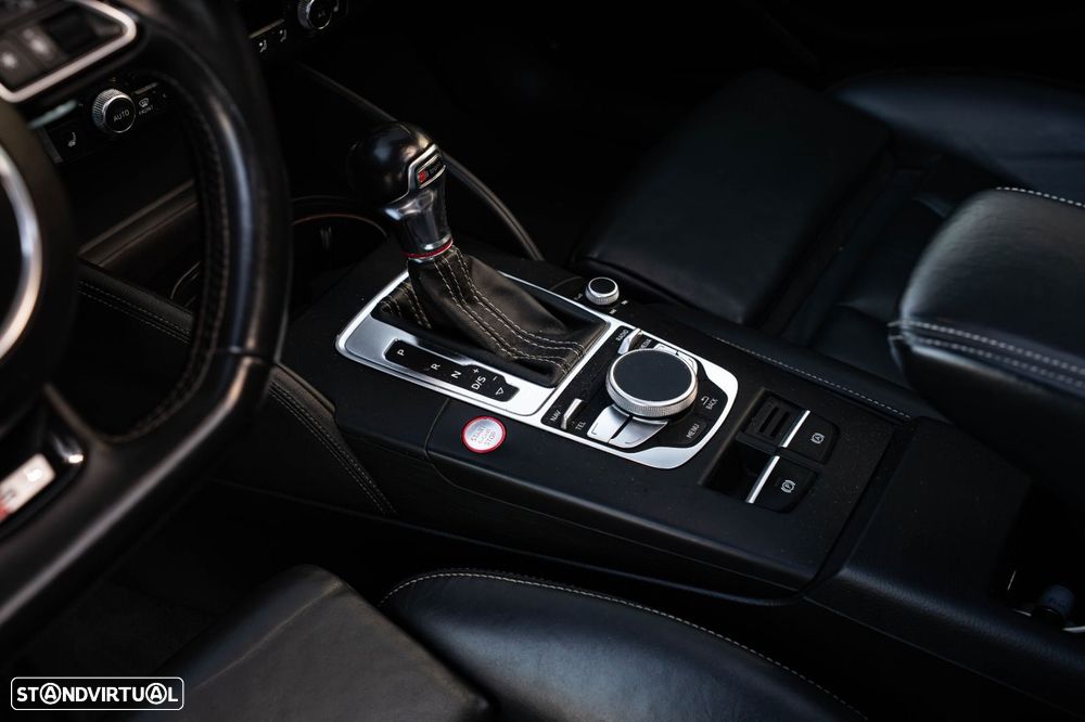 Audi S3 Sportback 2.0 TFSi quattro S tronic - 36