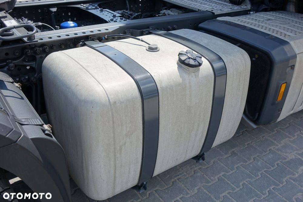 Mercedes-Benz ACTROS 1848 / STREAMSPACE /  STANDARD / AUTOMAT / EURO 6 / 2 ZBIORNIKI / LODÓWKA - 16